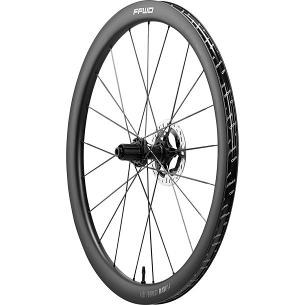FFWD RAW44 - FCC - Carbon Spoke - Disc Brake Centerlock  Baghjul - Campa Body - Mat