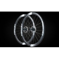 FFWD RYOT 44 - Full Carbon Clincher - Disc CenterLock  - FFWD Nav