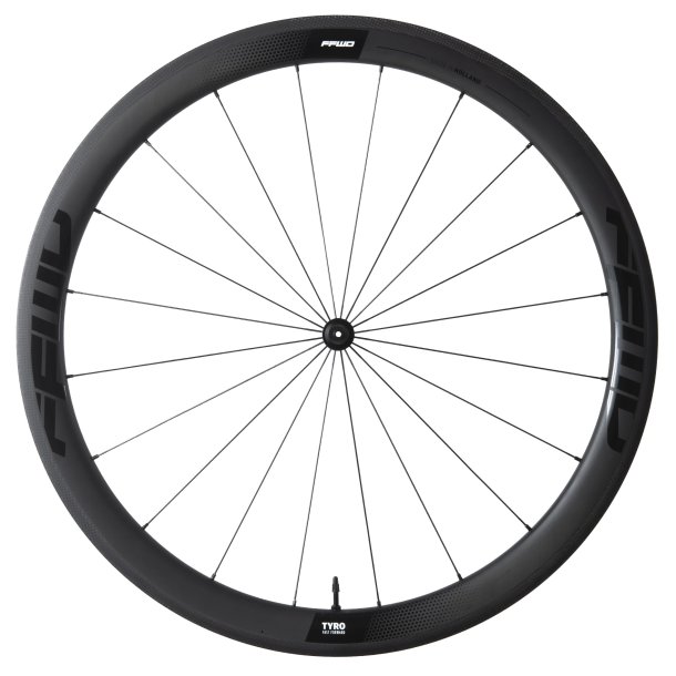 FFWD TYRO II - Full Carbon Clincher - Flg Bremse  - FFWD Nav  Forhjul - Logo Sort